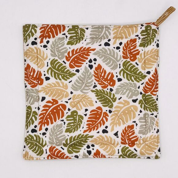Set of 2 Square Potholders, Monstera Plant, 2 Piece Baking Gift Set 7x7 Inches - Picture 5 of 8